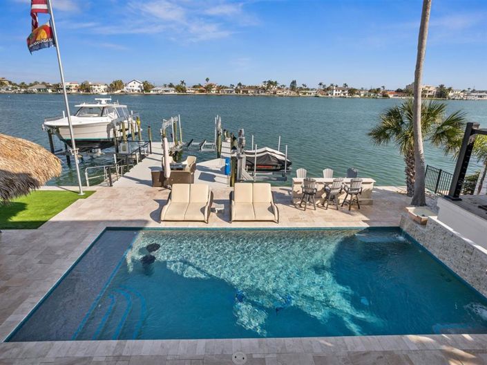 Image No.3-4 Bed Property for sale