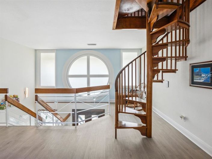 Image No.45-4 Bed Property for sale