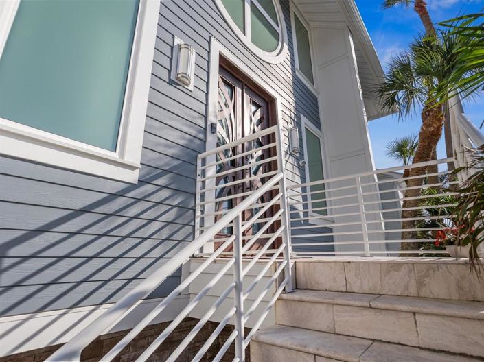 Image No.60-4 Bed Property for sale