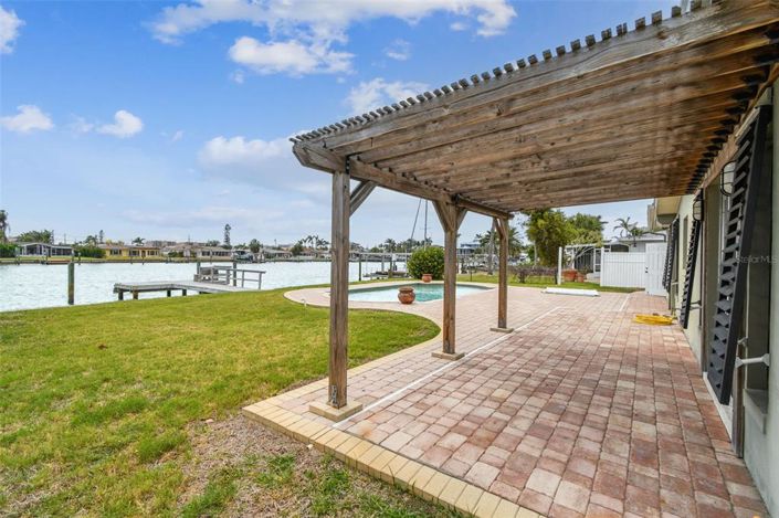 Image No.18-3 Bed Property for sale