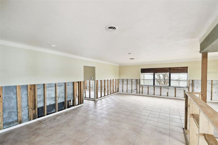 Image No.26-3 Bed Property for sale