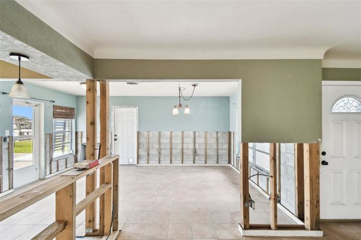 Image No.27-3 Bed Property for sale