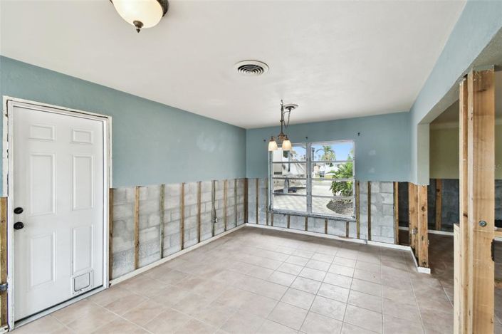 Image No.31-3 Bed Property for sale