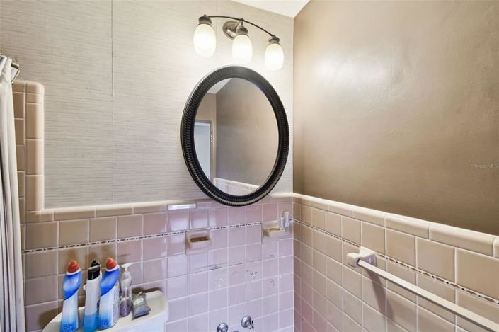 Image No.44-3 Bed Property for sale