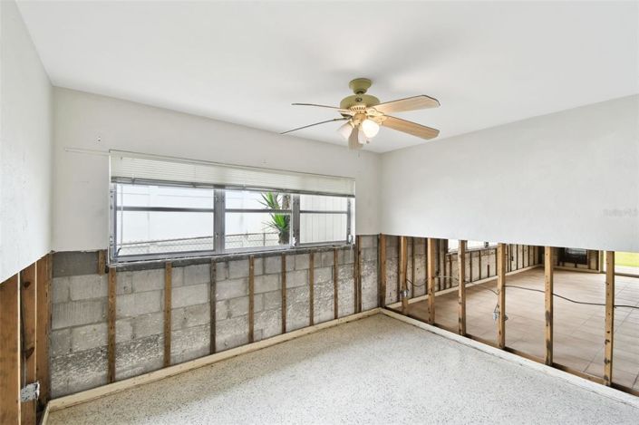 Image No.45-3 Bed Property for sale