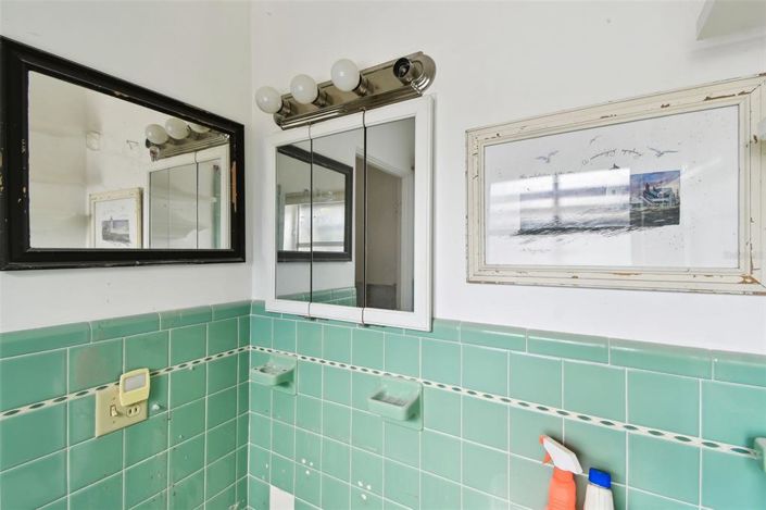 Image No.59-3 Bed Property for sale