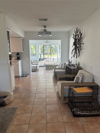 Image No.13-3 Bed Property for sale