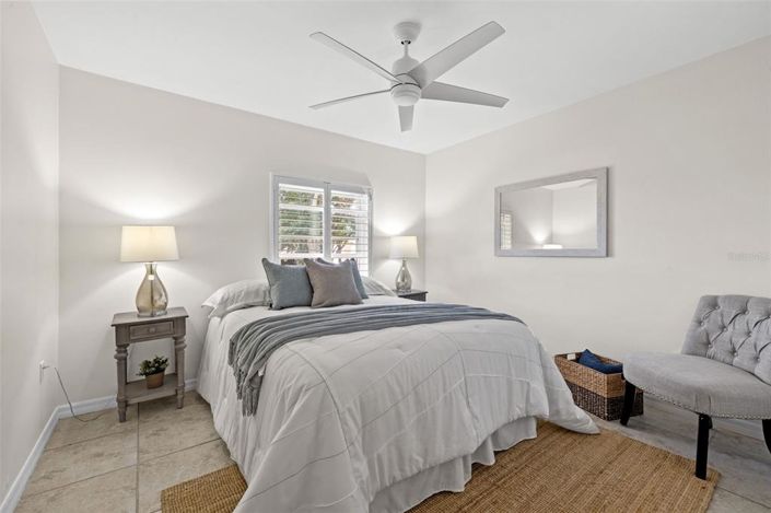 Image No.17-3 Bed Property for sale