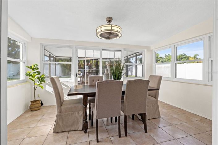 Image No.21-3 Bed Property for sale