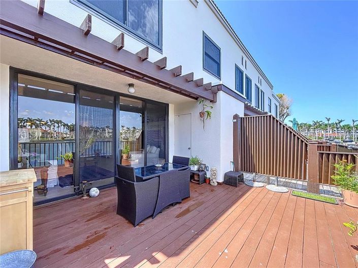 Image No.13-3 Bed Townhouse for sale