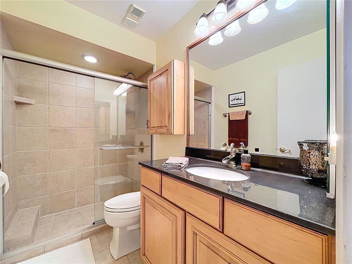 Image No.35-3 Bed Townhouse for sale