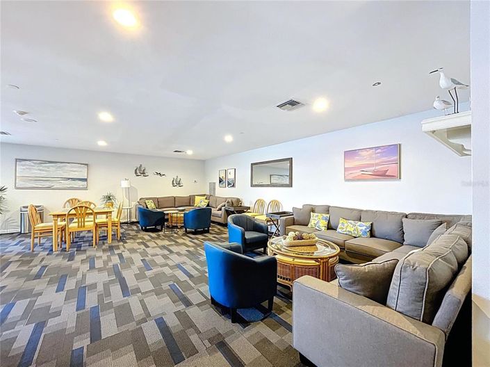 Image No.55-3 Bed Townhouse for sale