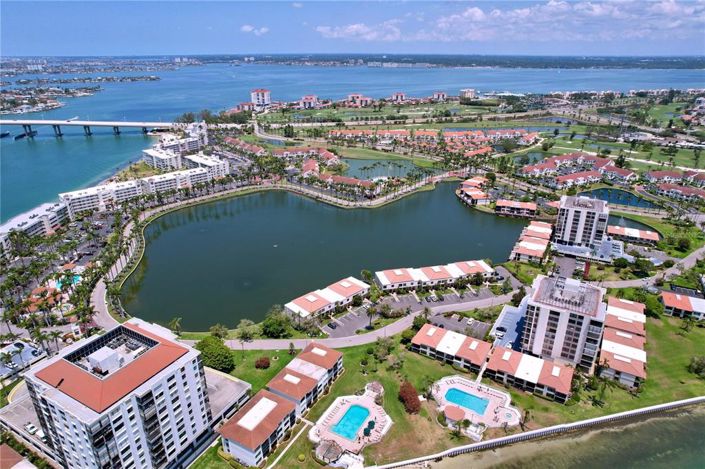 Image No.75-3 Bed Townhouse for sale