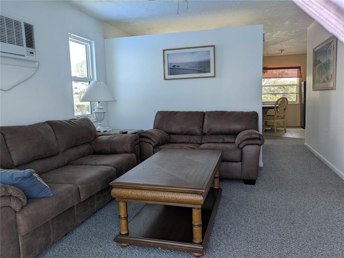 Image No.19-5 Bed Property for sale