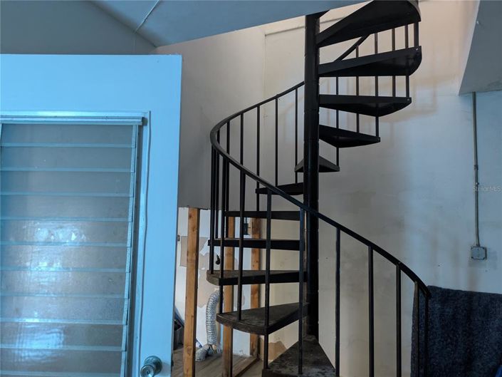 Image No.26-5 Bed Property for sale