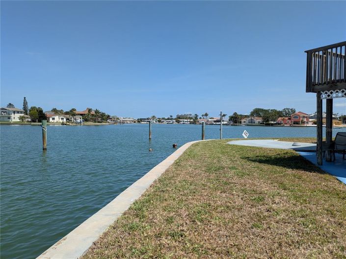 Image No.52-5 Bed Property for sale