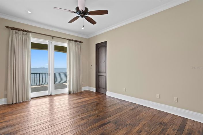 Image No.38-Propriété de 5 chambres à vendre à Floride