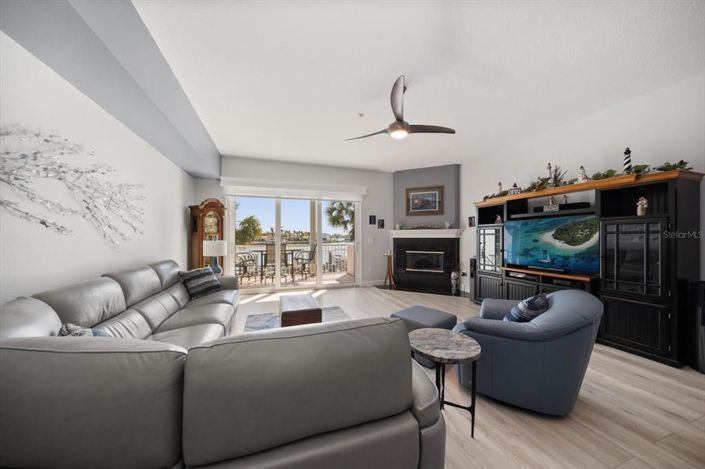 Image No.13-Maison de ville de 3 chambres à vendre à Treasure Island