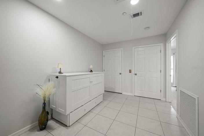 Image No.20-Maison de ville de 3 chambres à vendre à Treasure Island