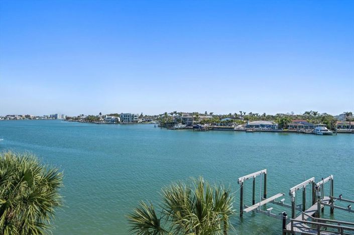 Image No.27-Maison de ville de 3 chambres à vendre à Treasure Island