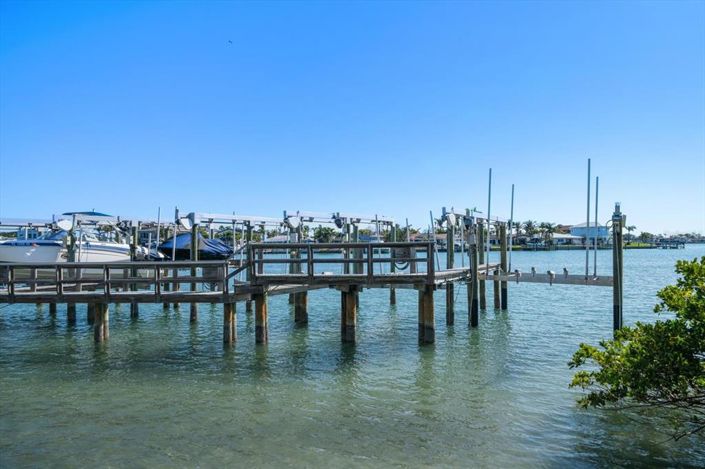 Image No.35-Maison de ville de 3 chambres à vendre à Treasure Island