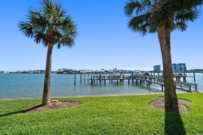 Image No.4-Maison de ville de 3 chambres à vendre à Treasure Island