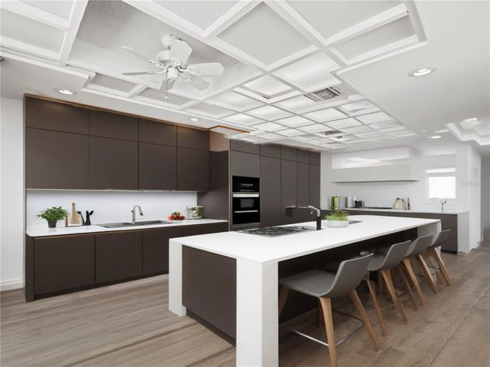 Image No.17-3 Bed Property for sale