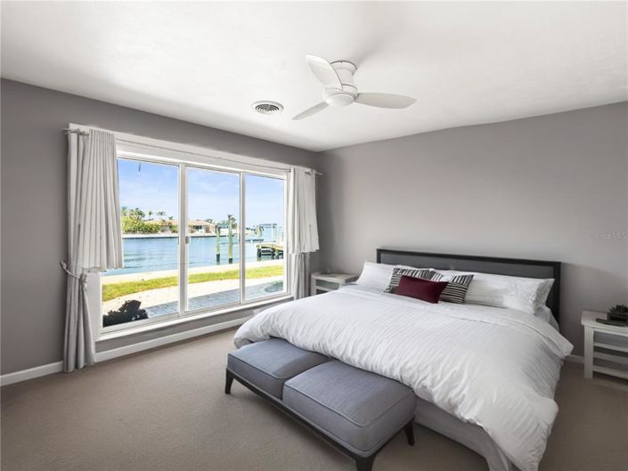 Image No.25-3 Bed Property for sale