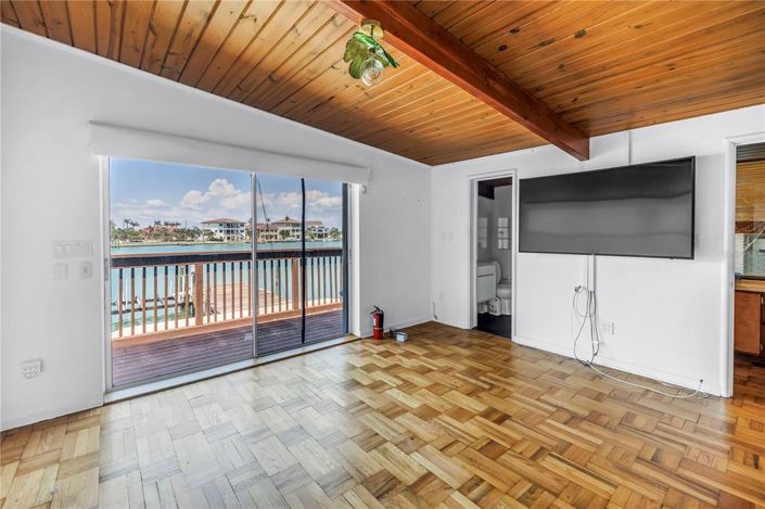 Image No.34-4 Bed Property for sale