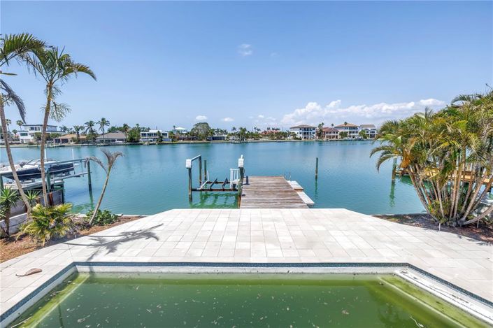 Image No.42-4 Bed Property for sale