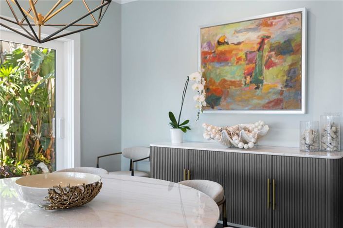 Image No.16-4 Bed Property for sale