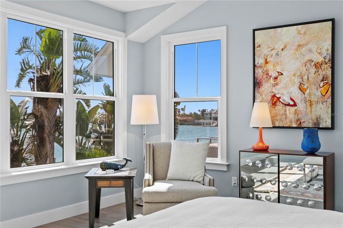 Image No.28-4 Bed Property for sale