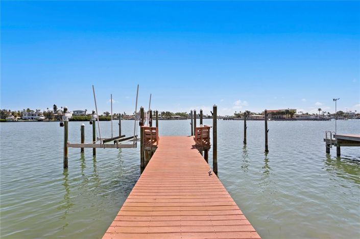 Image No.53-4 Bed Property for sale