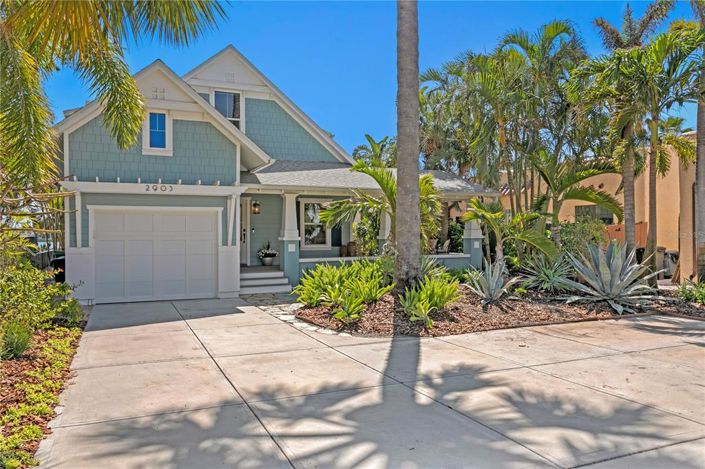 Image No.55-4 Bed Property for sale