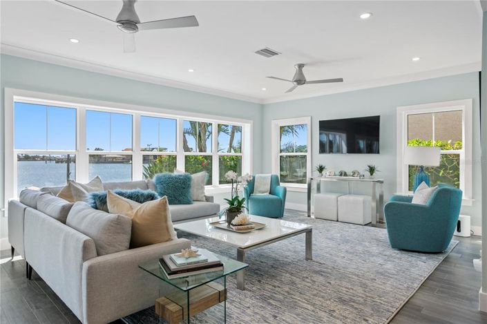 Image No.8-4 Bed Property for sale