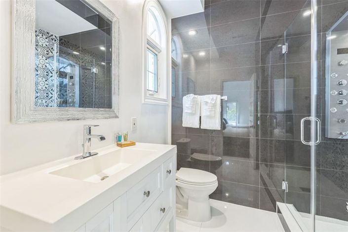 Image No.30-Propriété de 6 chambres à vendre à St. Petersburg