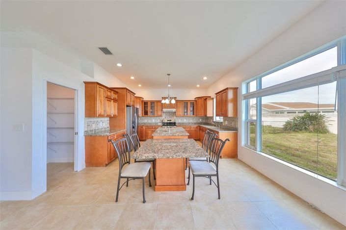 Image No.15-3 Bed Property for sale