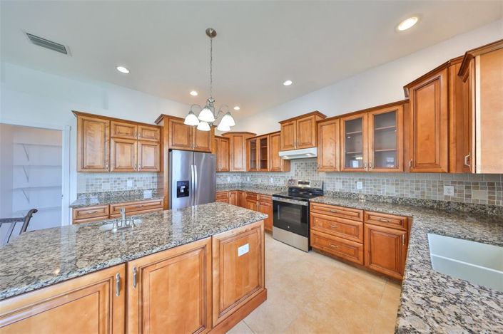 Image No.20-3 Bed Property for sale