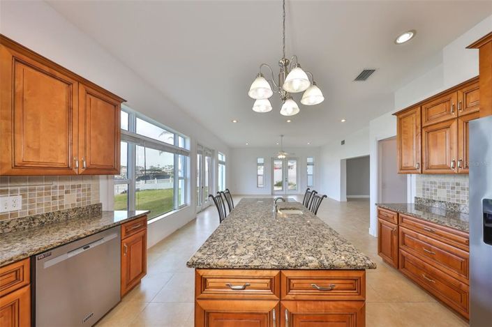 Image No.22-3 Bed Property for sale