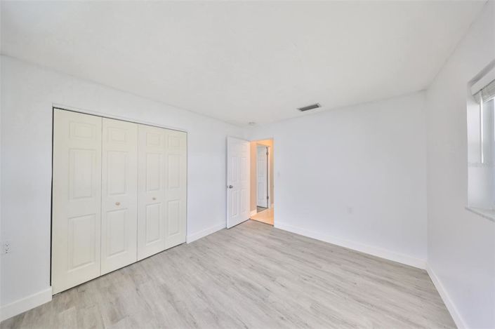 Image No.29-3 Bed Property for sale