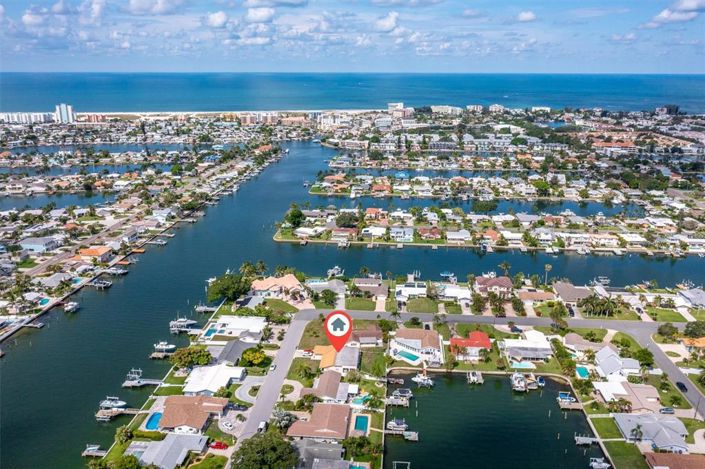 Image No.4-3 Bed Property for sale