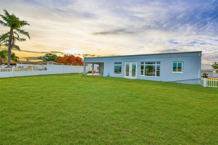 Image No.47-3 Bed Property for sale