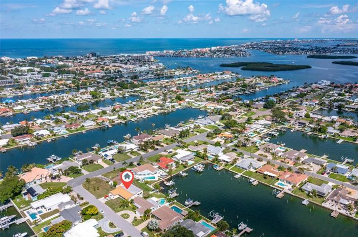 Image No.48-3 Bed Property for sale