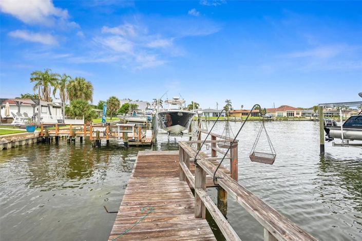 Image No.55-3 Bed Property for sale