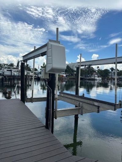 Image No.10-Propriété de 4 chambres à vendre à Treasure Island