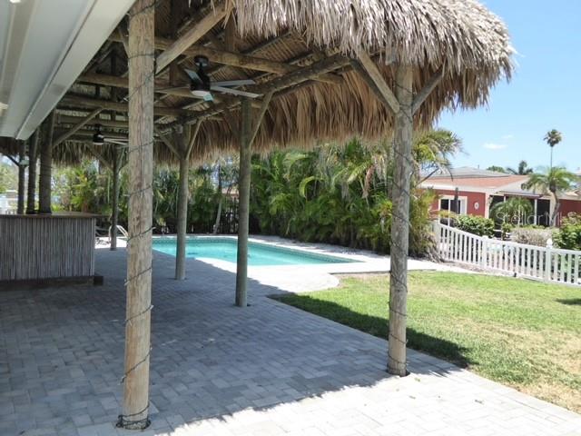 Image No.8-Propriété de 4 chambres à vendre à Treasure Island