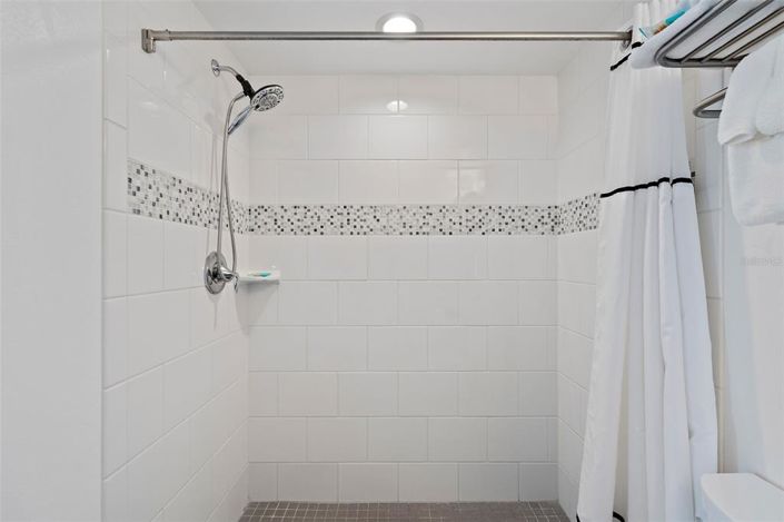 Image No.34-2 Bed Property for sale