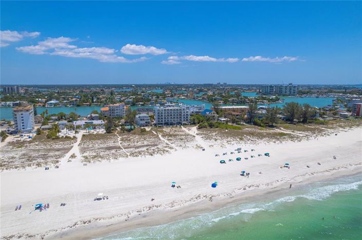 Image No.52-2 Bed Property for sale