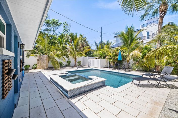 Image No.17-Propriété de 2 chambres à vendre à Holmes Beach