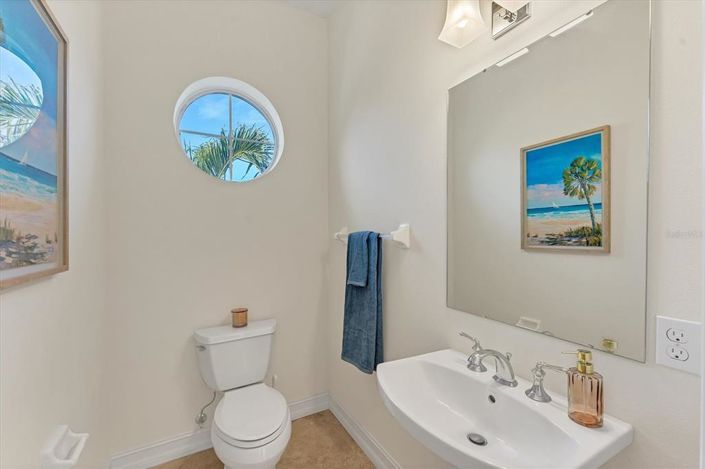 Image No.21-4 Bed Property for sale